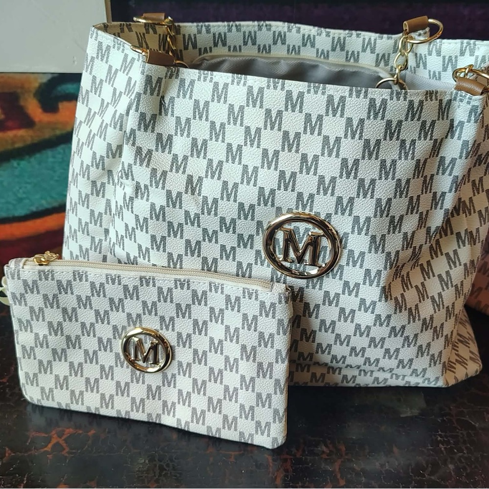 Stylish White and Black Monogrammed Tote Bag Set
